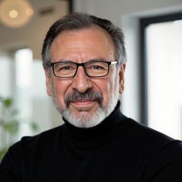Tom Koulopoulos headshot