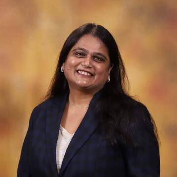 Dr Deepa Desai Headshot